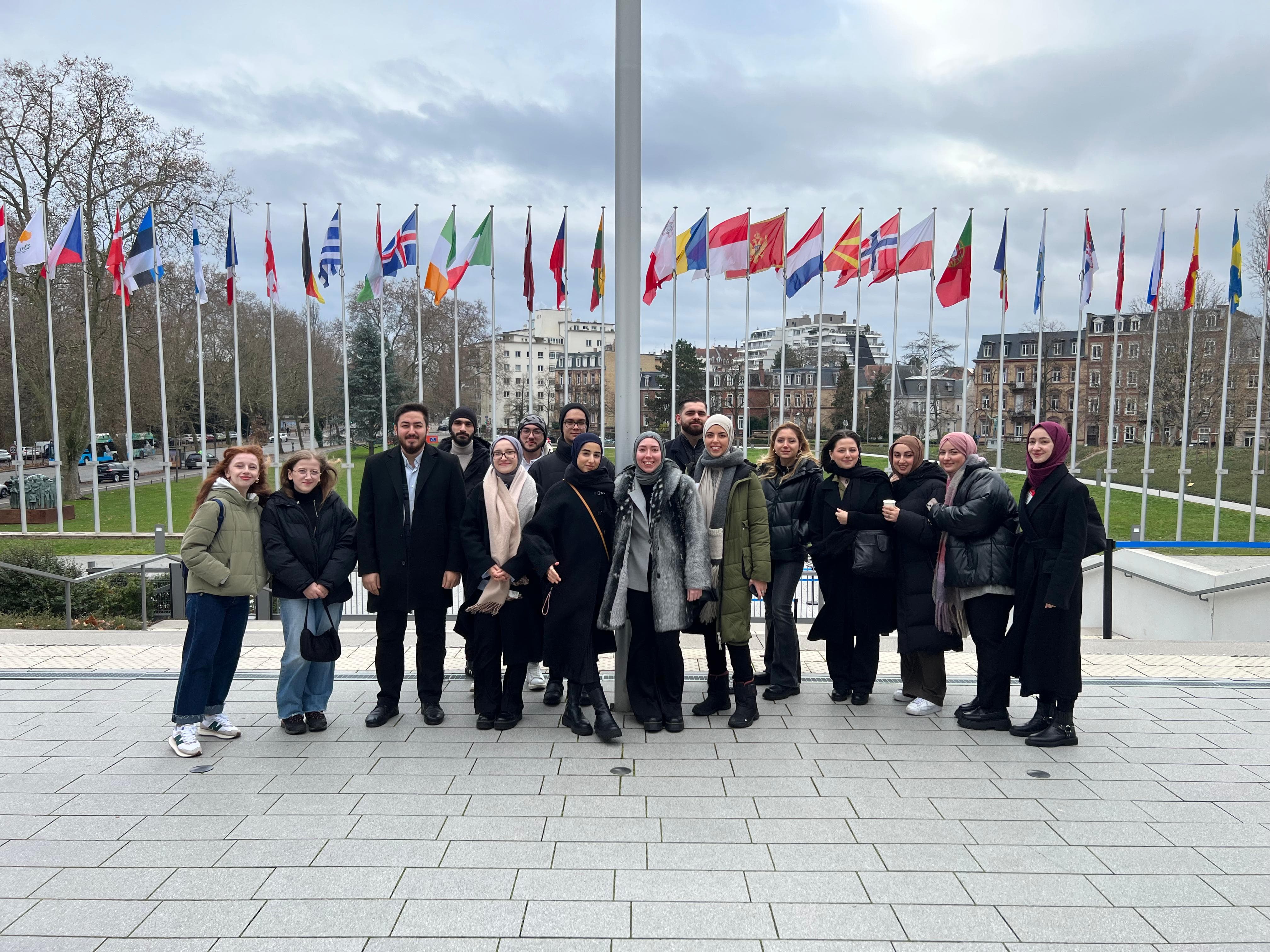 ‘İSLAMOFOBİYE DUR DE!’ PROJEMİZİN 4. ÇALIŞMA TOPLANTISI FRANSA’NIN STRAZBURG ŞEHRİNDE GERÇEKLEŞTİRİLDİ!