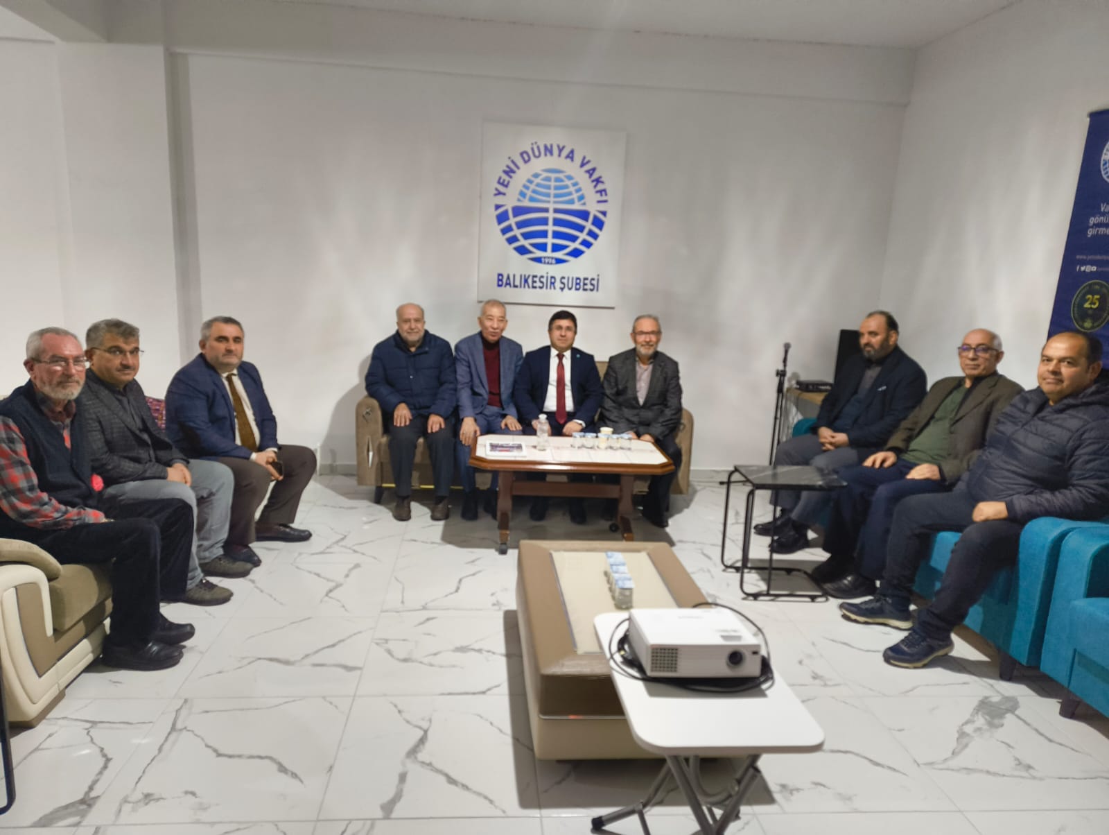 Balıkesir Üniversitesi Rektörü Prof. Dr. Yücel Oğurlu’dan Vakfımıza Ziyaret