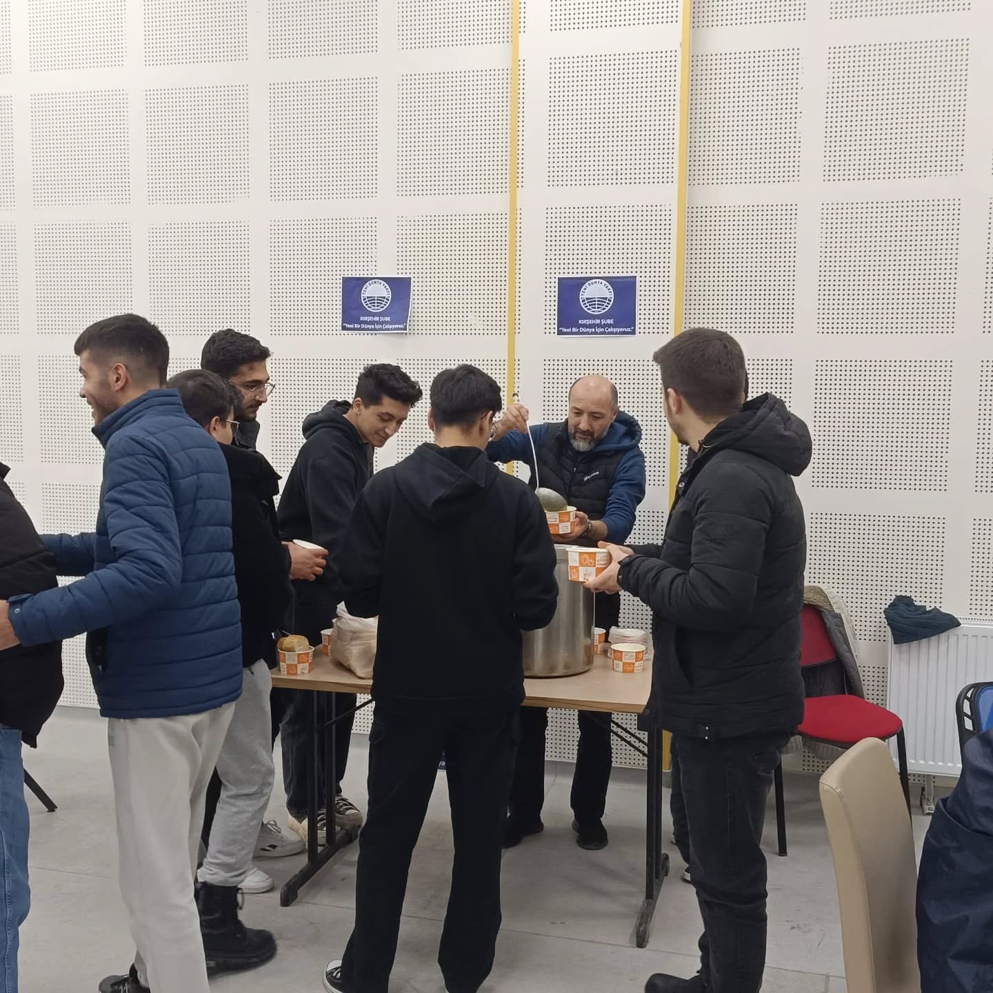 Üç Ayların Manevi İkliminde, Gazze İçin Dualar Eşliğinde Final Hazırlığı