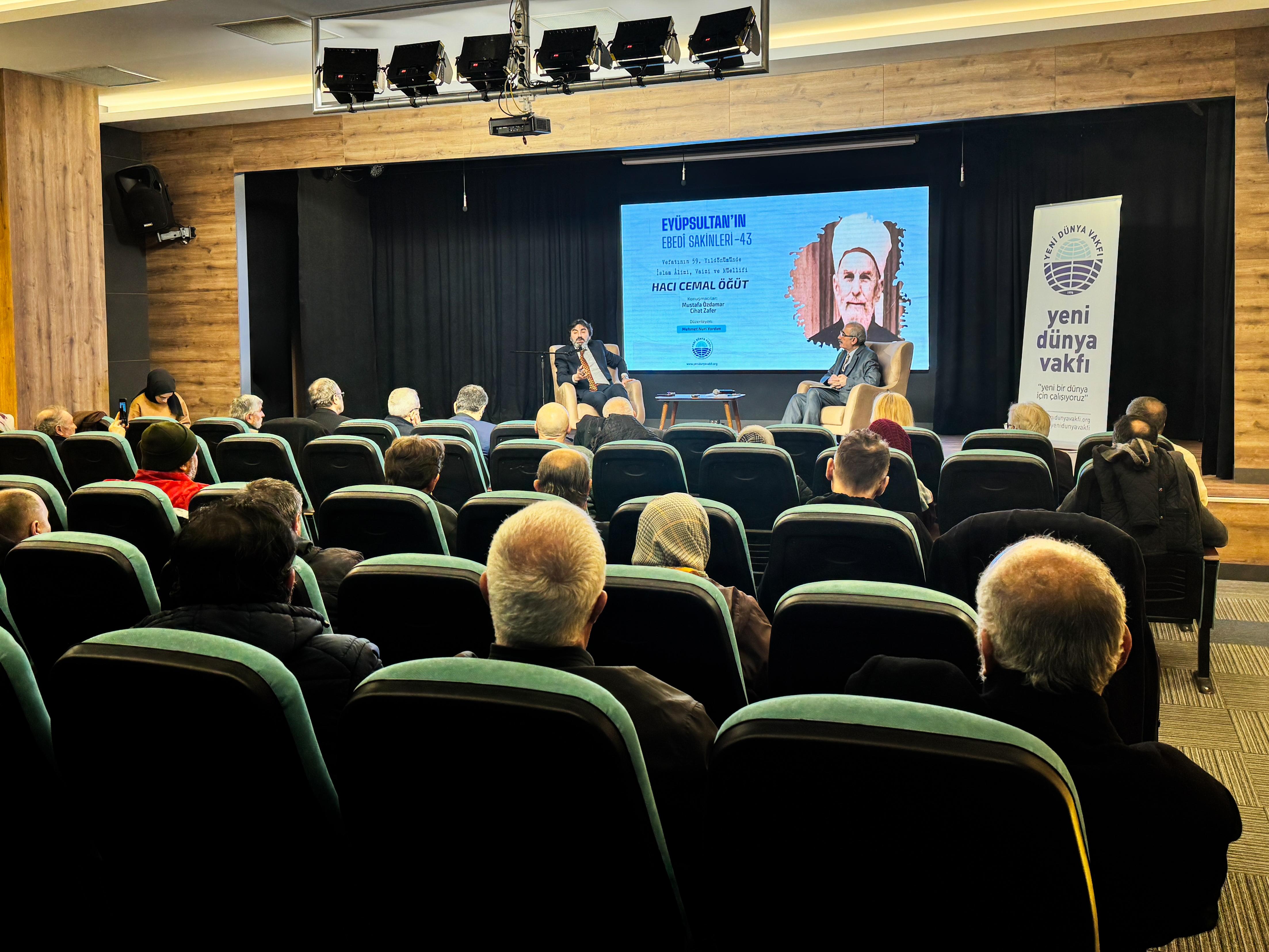 Eyüpsultan’ın Ebedî Sakinleri | Hacı Cemal Öğüt