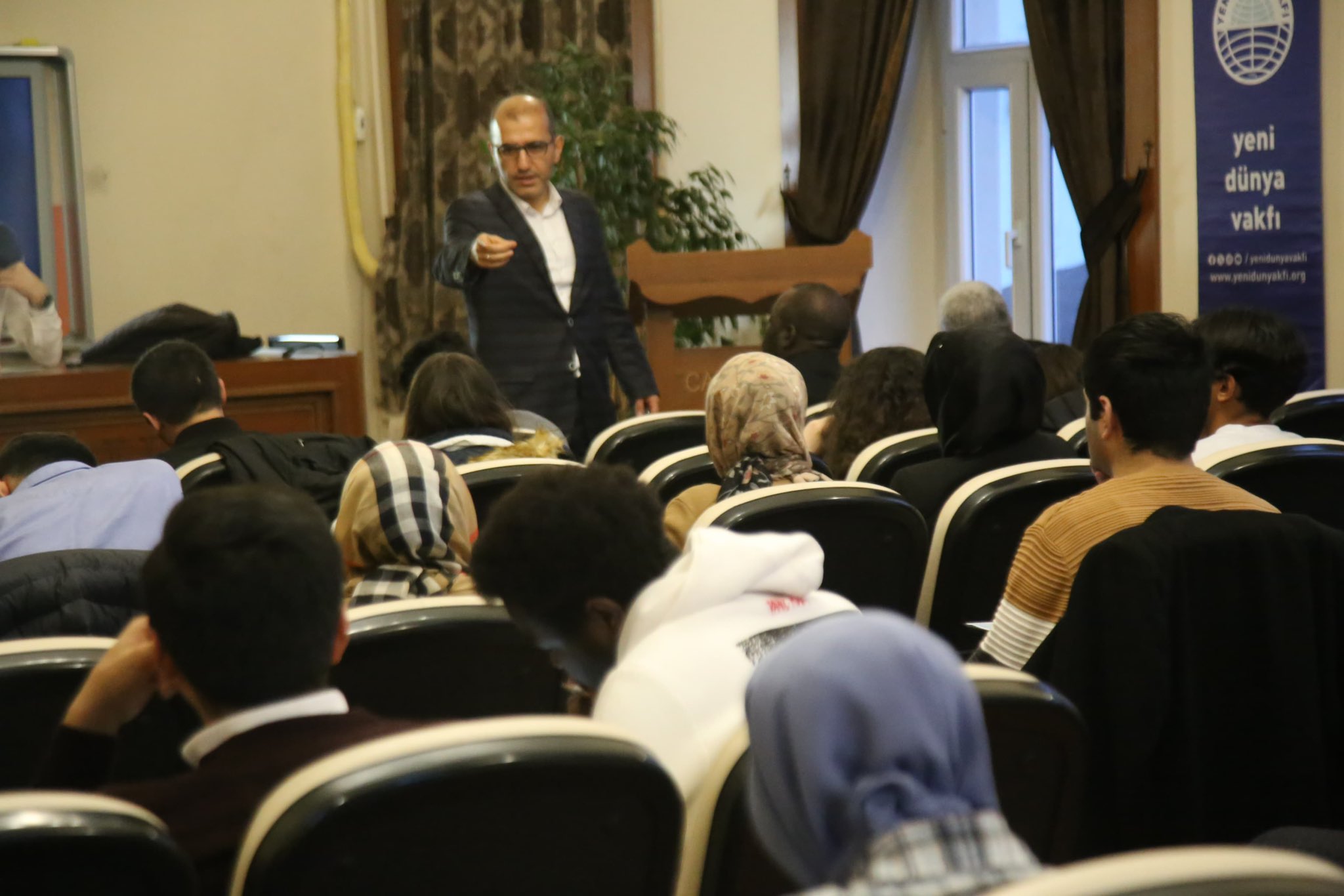 Bölge Araştırmalarına Giriş Modülü Devam Ediyor