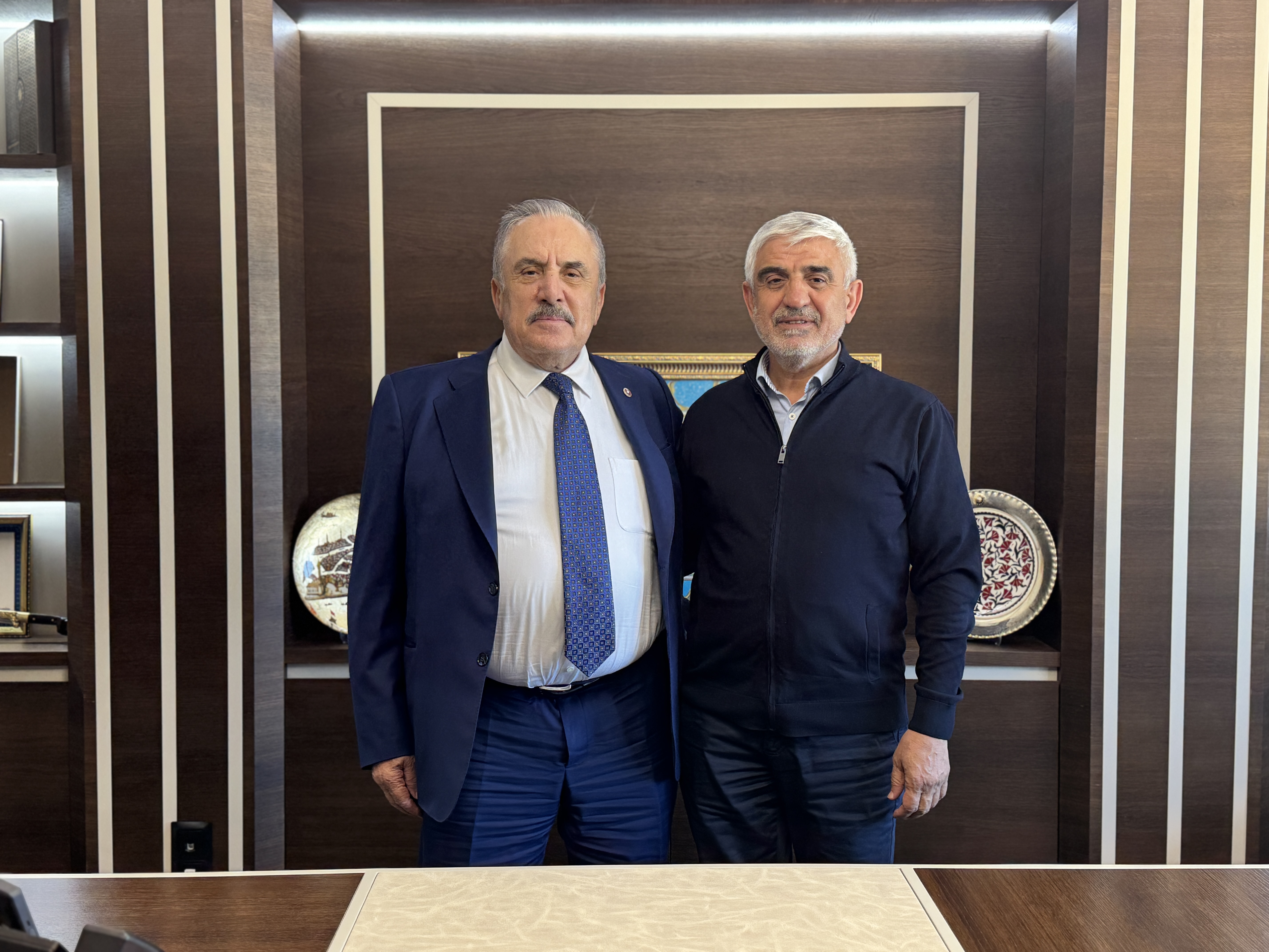 Vakıf Merkezimizde Anlamlı Ziyaret