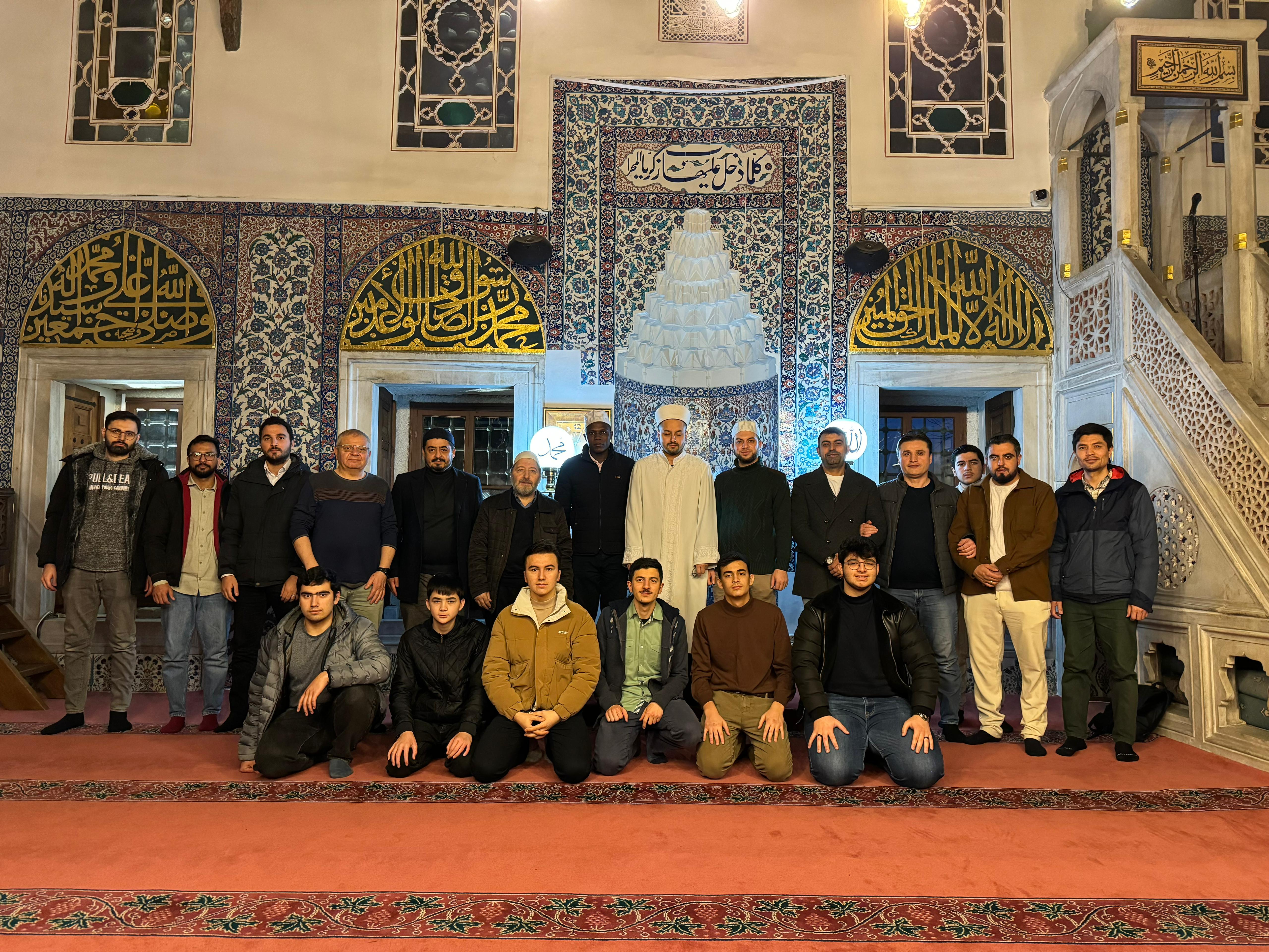 76. Sabah Namazı Buluşmamızı Takkeci İbrahim Ağa Camii’nde Gerçekleştirdik!