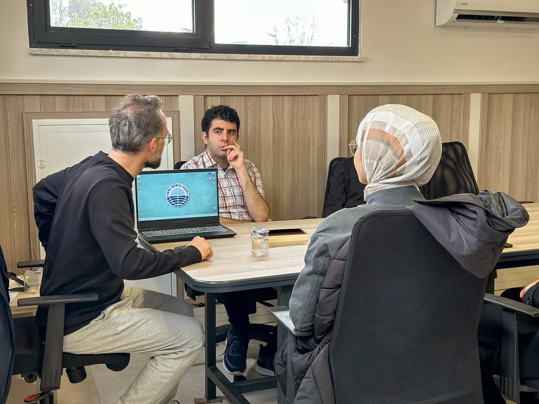 Sinema, Entertainment ve Perdelenen Hakikat Atölyesi: Bir Adım Daha Derine!