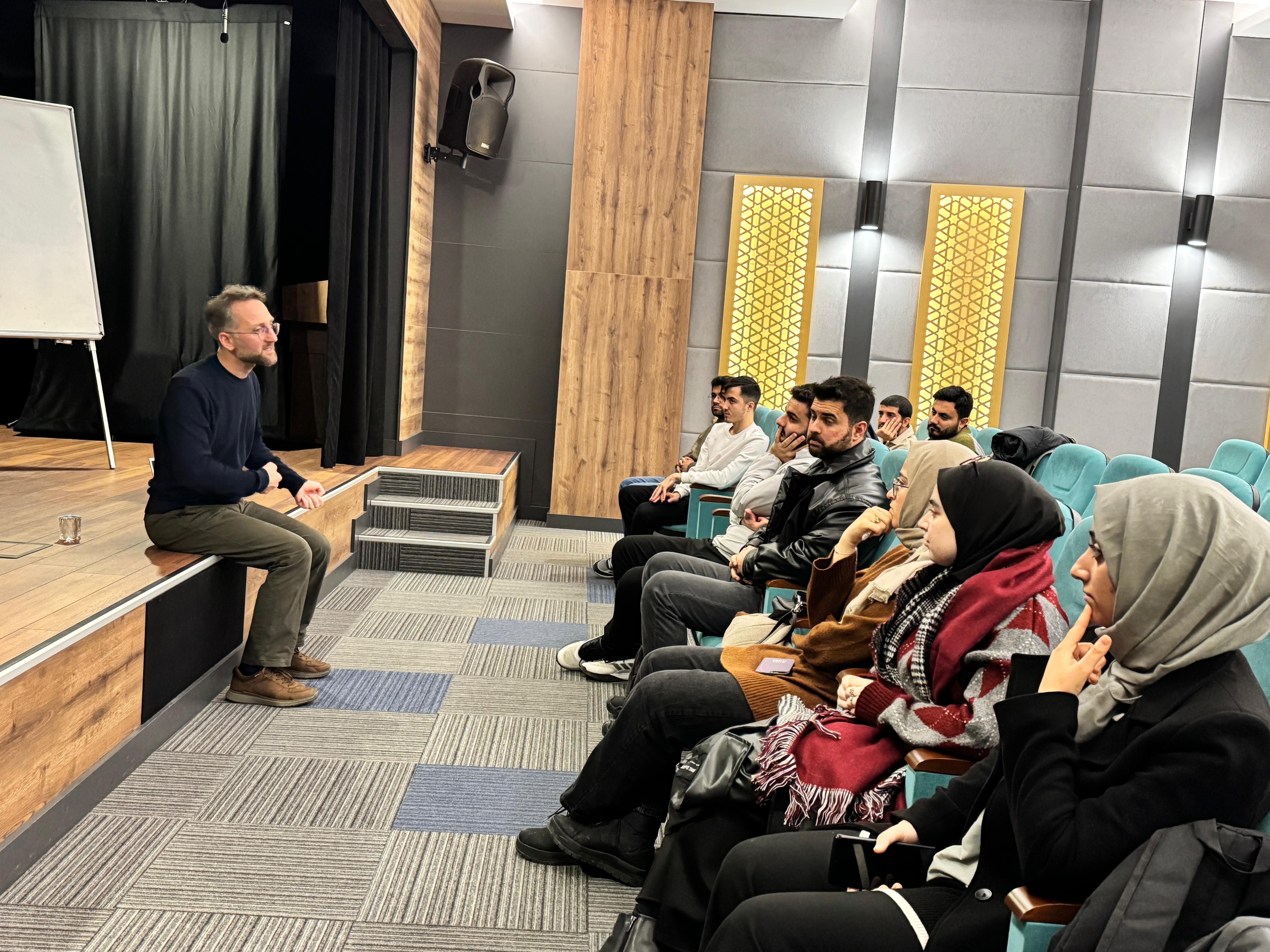 Sinema, Entertainment ve Perdelenen Hakikat Eğitimimizin İlk Dersini Tamamladık!