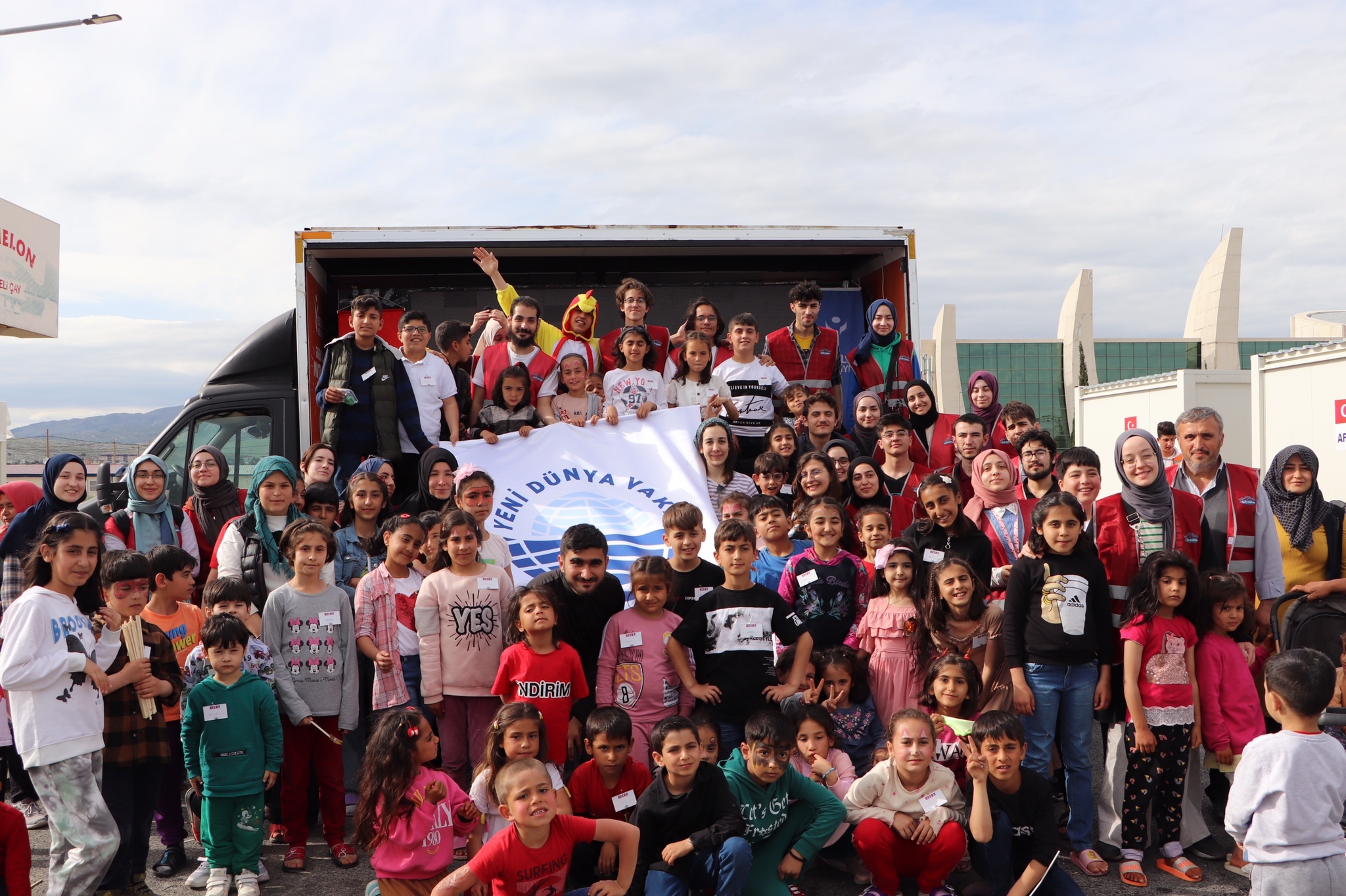 23 Nisan Ulusal Egemenlik ve Çocuk Bayramı kutlu olsun.!