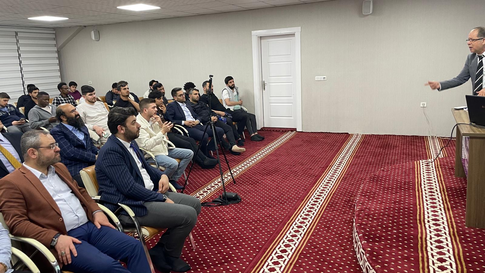 Yeni Dünya Vakfı Sohbetlerinde Gaziantep’in Manevi Mimarları Konusu