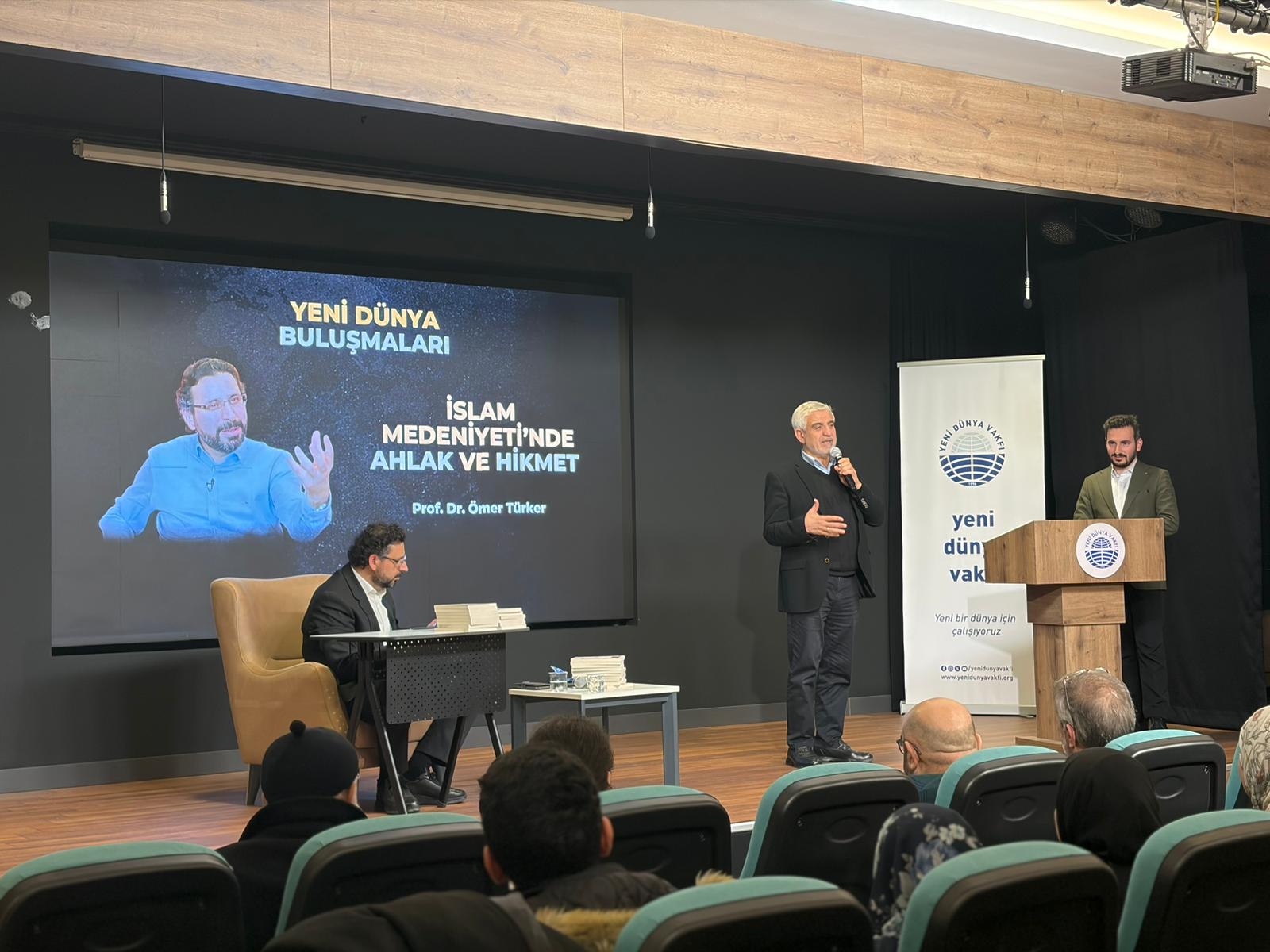 İSLAM MEDENİYETİ’NDE AHLAK VE HİKMET YENİ DÜNYA BULUŞMALARI’NDA ELE ALINDI